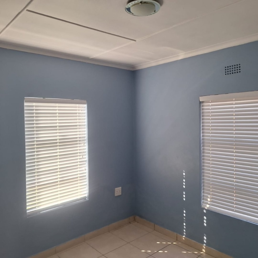 2 Bedroom Property for Sale in Beacon Bay Eastern Cape